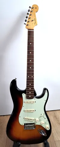 Fender 60s Player Stratocaster 3-Color Sunburst Guitarra eléctrica - kmolnar [Today, 8:50 pm]