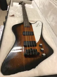 Gibson Thunderbird IV Basszusgitár - rocknroll [Tegnap, 23:34]