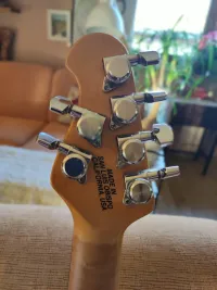Music Man Axis Sport Music Man Axis Sport