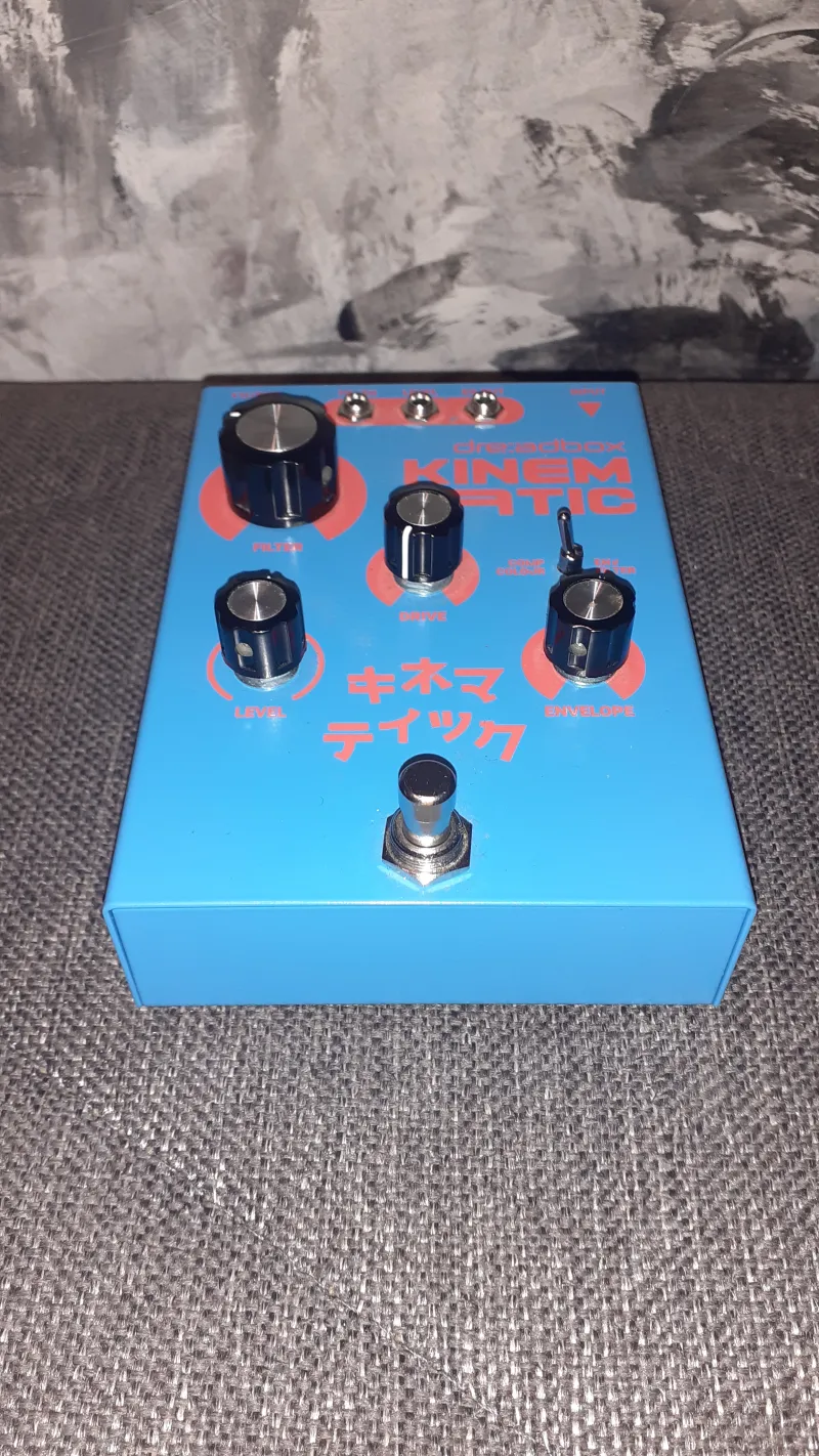 Dreadbox Kinematic compressor filter Efecto