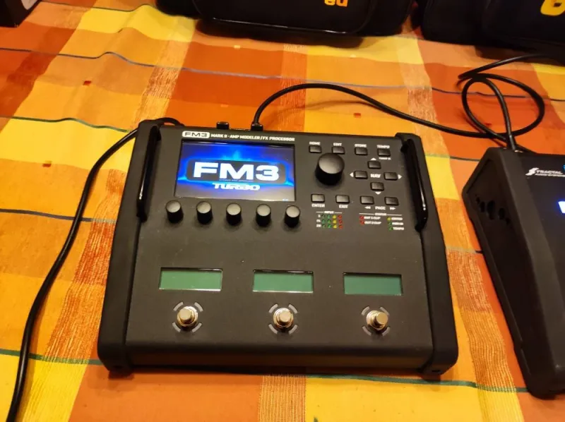 Fractal audio Fractal FM 3 MK II Turbo Multiefectos