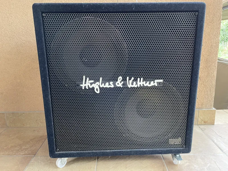 Hughes&Kettner 2x12 oversized Gitárláda