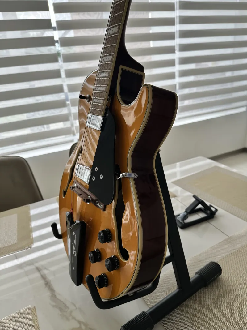 Ibanez GB 10 EM    George Benson Jazzgitár