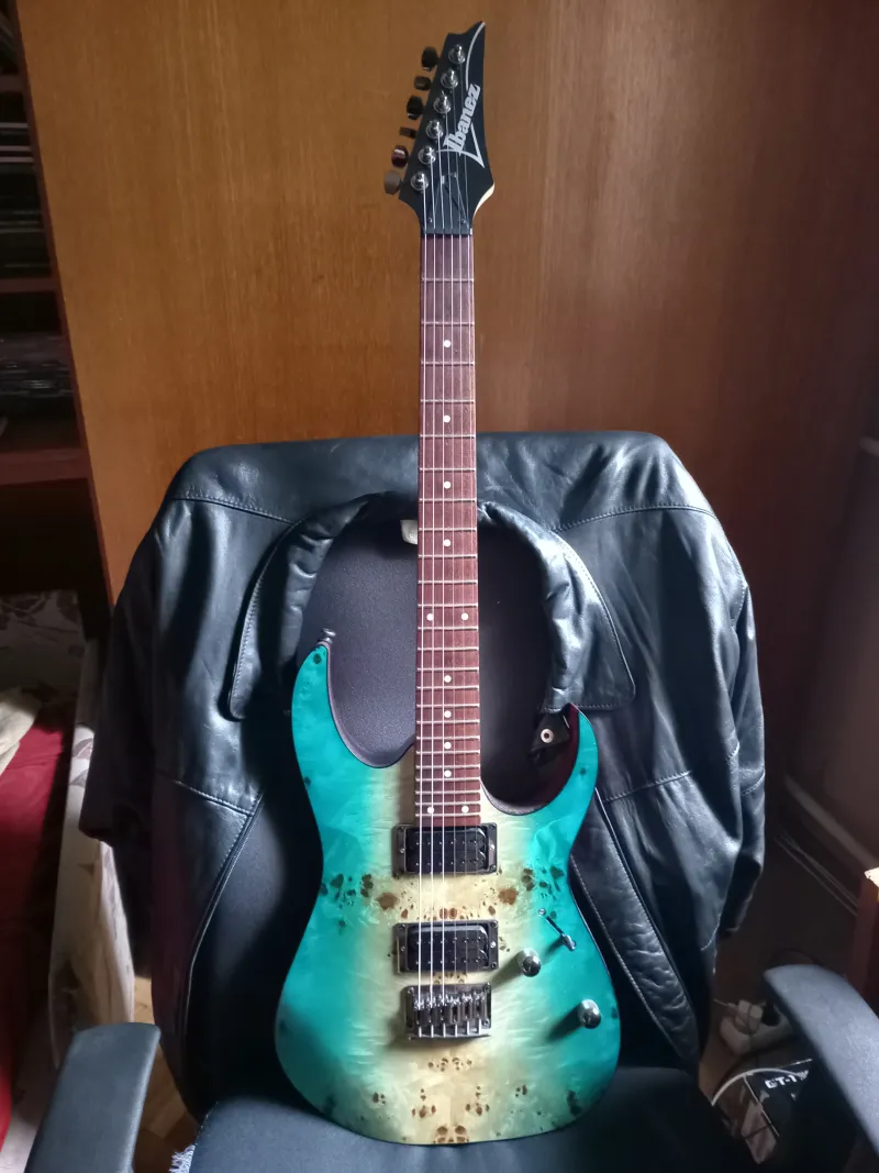 Ibanez RG421PB Elektromos gitár