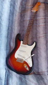 Squier Classic Vibe 60