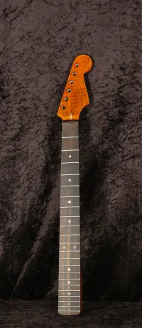 - Falkon guitars Stratocaster - Falkon guitars Stratocaster