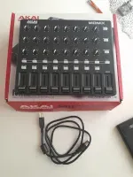 Akai Pro MIX MIDI ovládač - eriqur [Today, 11:57 am]