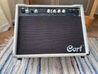 Cort AF30 Akusztikus gitárerősítő - surfer [Ma, 12:11]