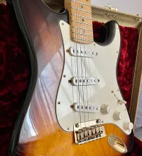 Fender 60th Anniversary Commemorative USA Stratocaster Fender 60th Anniversary Commemorative USA Stratocaster