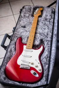Fender AMERICAN STANDARD STRATOCASTER 1995 CRIMSON BURST