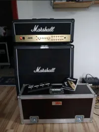 Marshall JVM 210H + 1960 Lead Marshall JVM 210H + 1960 Lead
