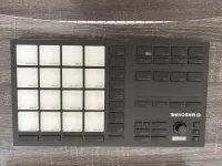 Native Instruments Maschine Mikro MKIII MIDI controller - Faz`ekas Csaba [Today, 2:53 pm]