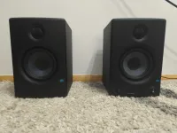 Presonus Eris E4.5  stúdió monitor Monitor activo [Yesterday, 1:26 am]
