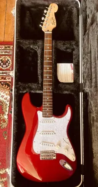 Squier Stratocaster Affinity Electric guitar -  [Today, 9:16 pm]