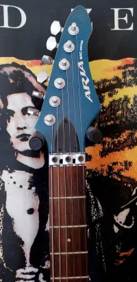 ARIA MAC 40 Metalic Blue Shade Electric guitar -  [Today, 5:56 pm]