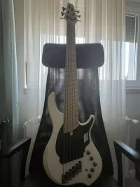 Dingwall NG3 6 string 6-saitigen Bass - ada.szekely [Today, 1:09 pm]