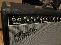 Fender 65 Deluxe Reverb Reissue Csöves erősítő - Bosnyák Tamás [2025.10.15. 17:07]