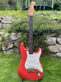 Fender American Vintage 62 stratocaster Fiesta Red 1999