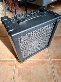 Roland Cube 30