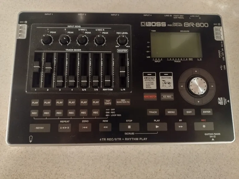 BOSS BR-800 Digitális felvevő