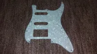- Stratocaster HSS Floyd Rose Picguard - leofender54 [Yesterday, 11:36 pm]