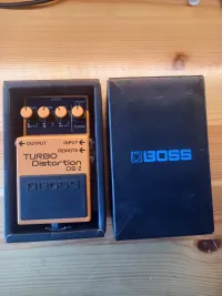 BOSS Turbo Distortion DS-2