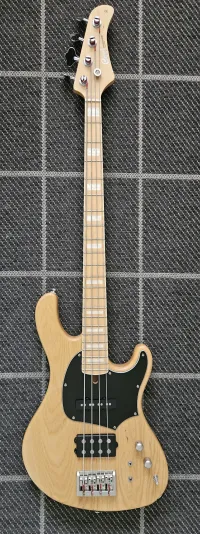 Cort GB74 aktívpasszív
