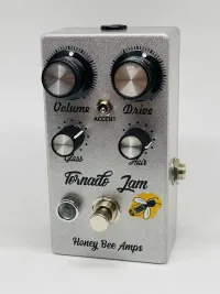Honey Bee Amps Tornado Jam