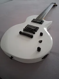 Jackson JS22 Monarkh SC - Snow White