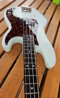 Squier Classic Vibe 60s Precision Bass
