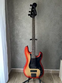 Squier Precision Contemporary