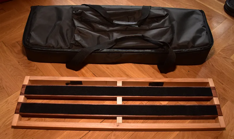 - Pedalboard táskával Pedal Halter