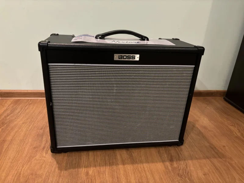 BOSS Nextone Artist Combo de guitarra