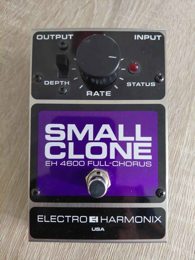 EHX SMALL CLONE Analog chorus