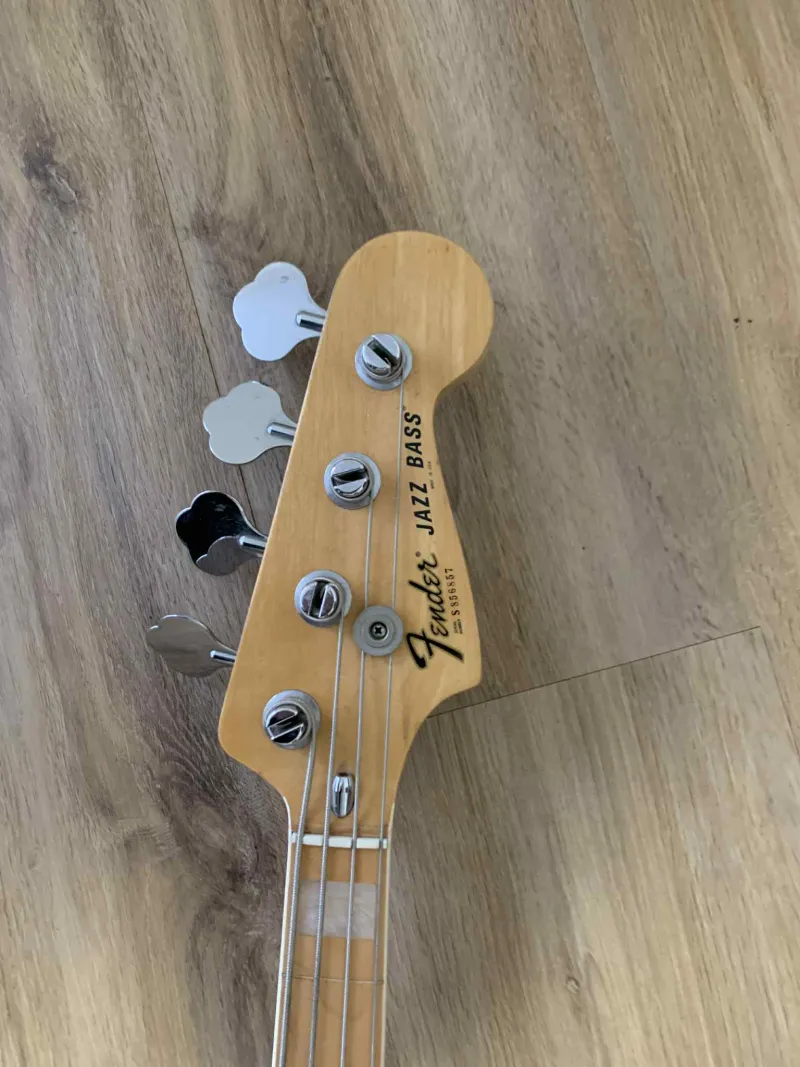 Fender Jazz Bass Basgitara