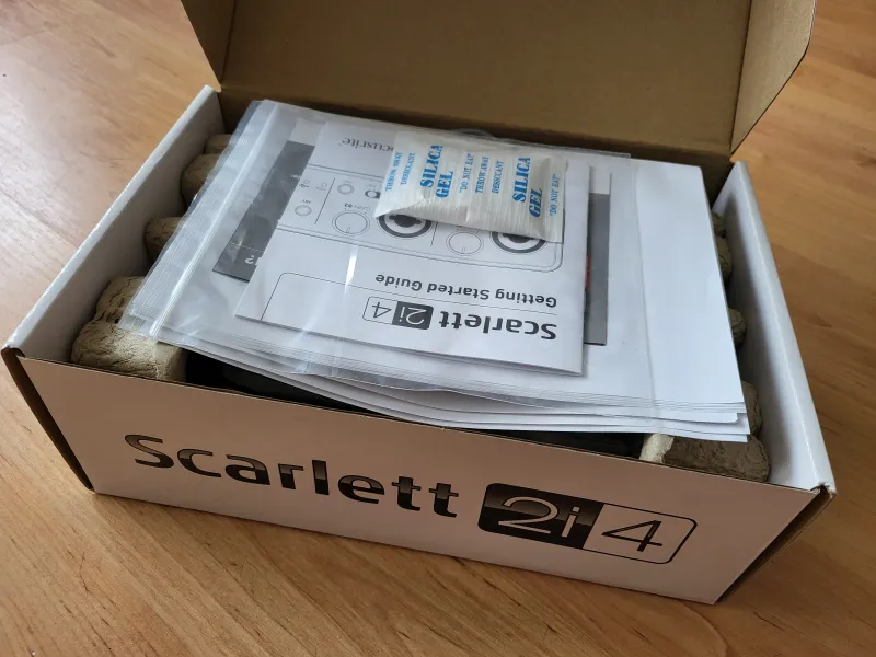 Focusrite 2i4 Külső hangkártya