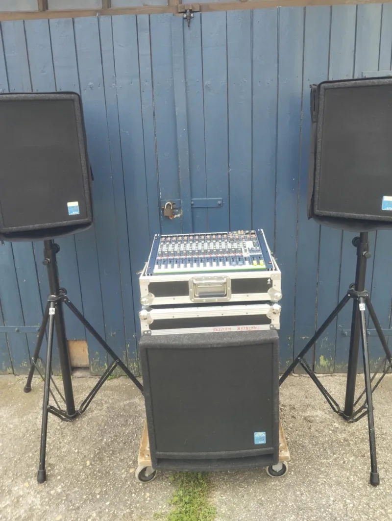 KME ASS15,  1122 S , mixer Sistema de sonido PA
