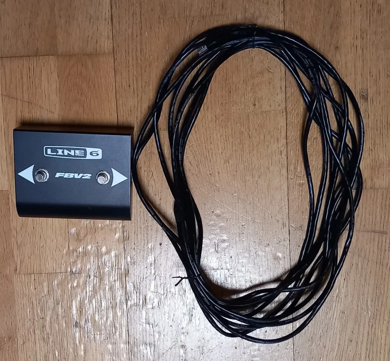 Line6 FBV2 + CAT5E Kábel Spínač ovládania nohy