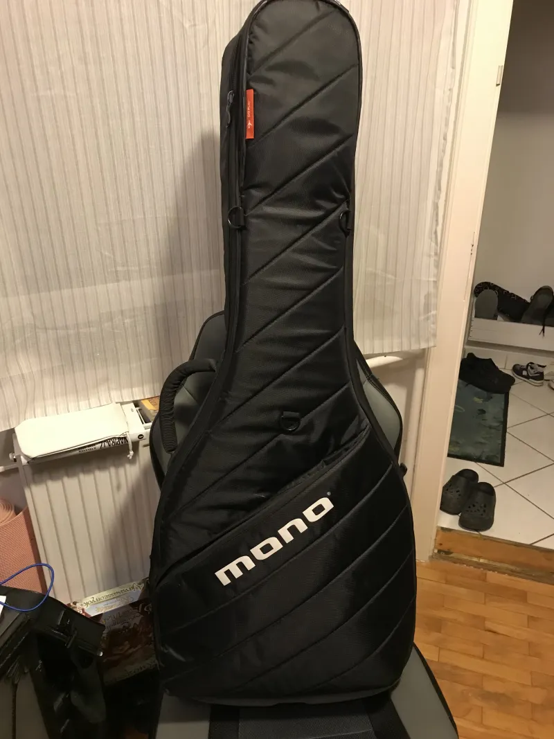 mono Vertigo puhatok Gitártok
