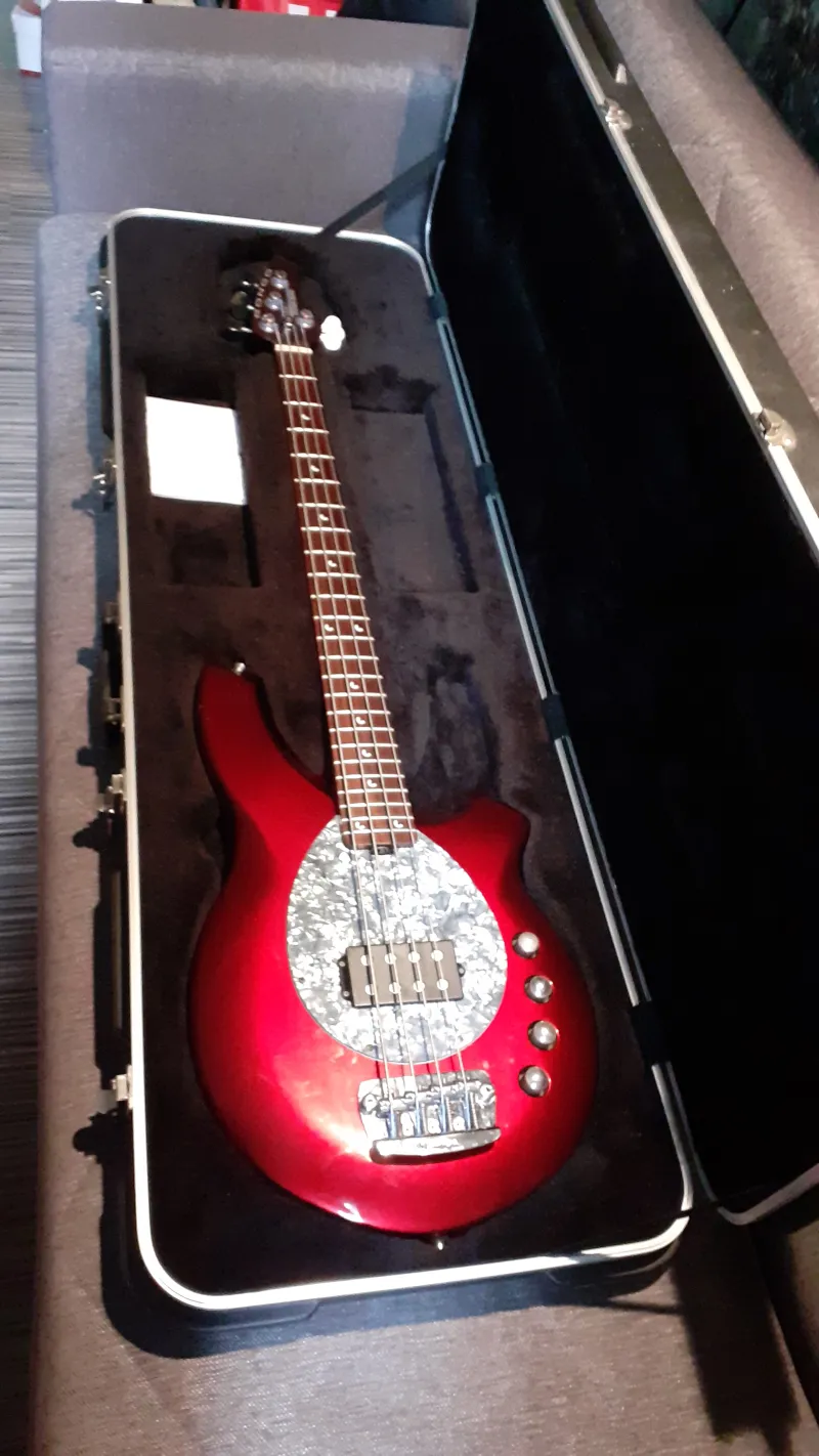 Music Man Bongo Bass guitar
