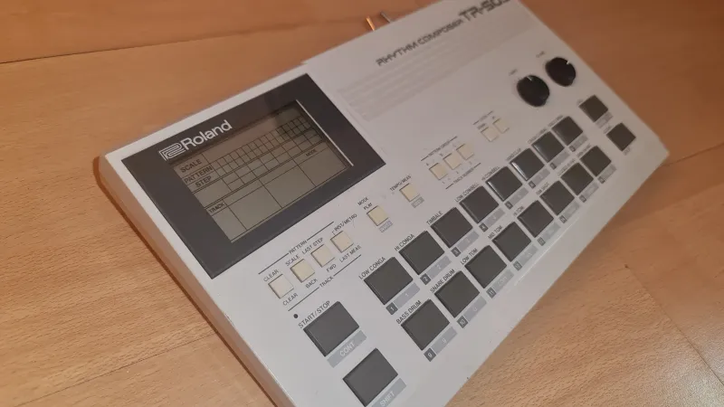 Roland TR505 + Dobgép