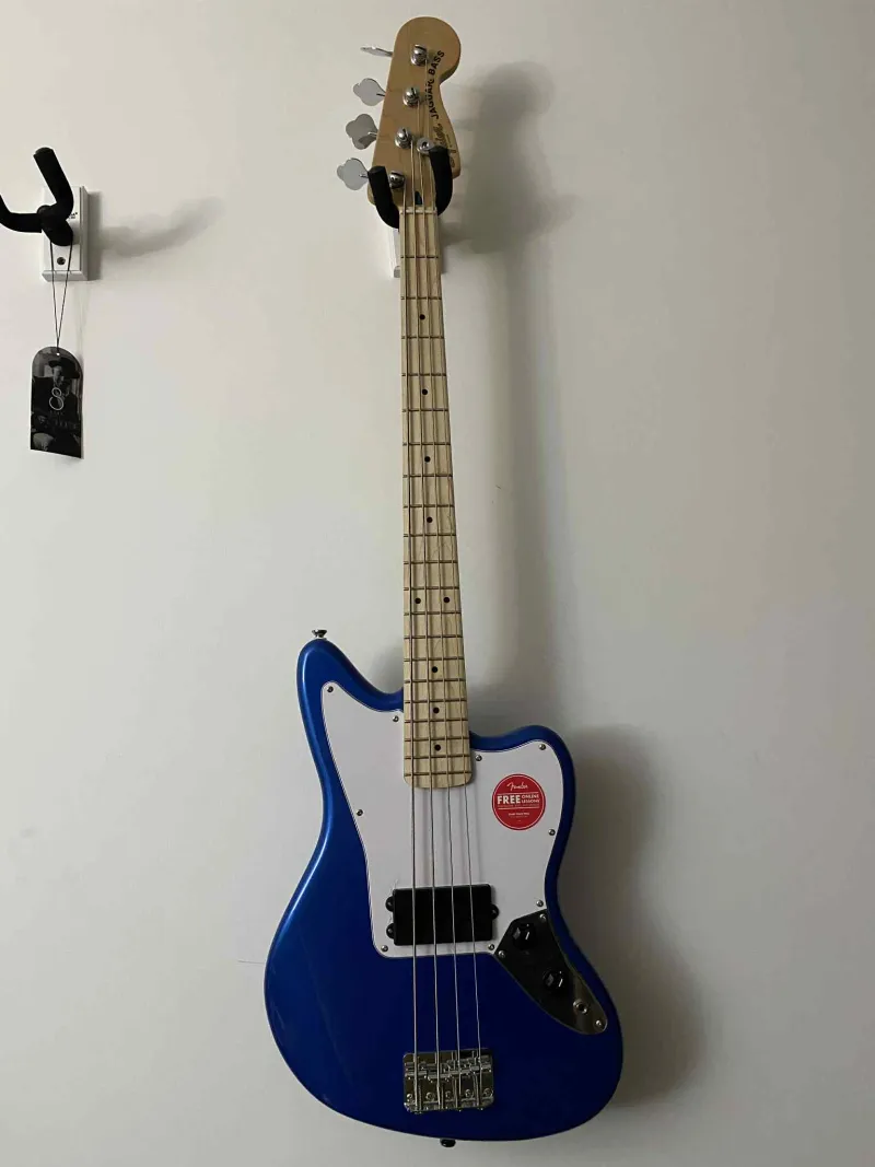 Squier Affinity Jaguar Bass H Lake Placid Blue Bass Gitarre