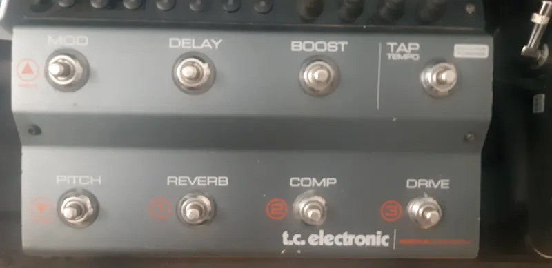 TC Electronic Nova System Procesador de efectos múltiples