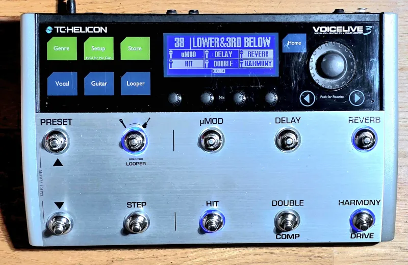 TC Helicon Voice Live 3 Ének multieffekt