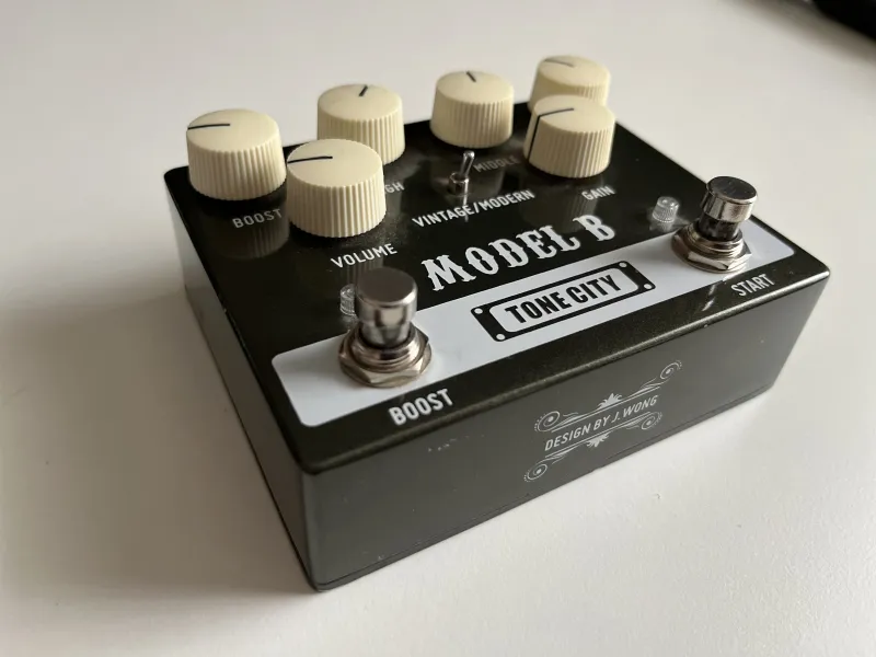 Tone City Model B Torzító
