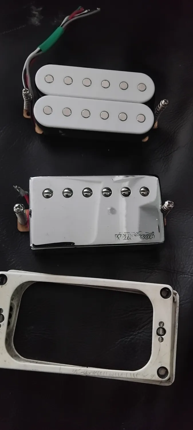 Wilkinson Nyaki, és Ibanez hidi Pickup