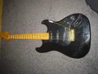 - Stratocaster