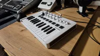 Arturia Minilab 3