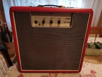 EAG AE 110A elektrónkové gitarové kombo [September 8, 2026, 8:01 am]