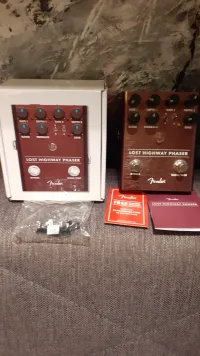 Fender Lost highway phaser Effect pedal - Hell [Today, 8:02 am]